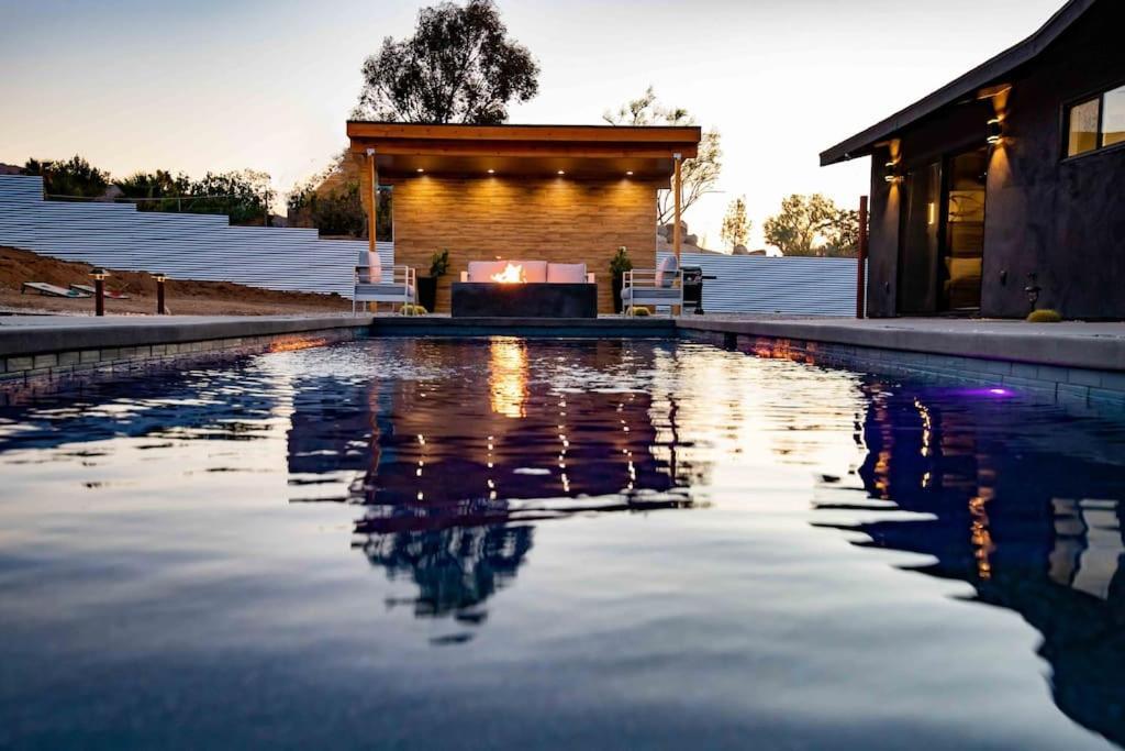 Luxury Retreat Villa Joshua Tree Exterior photo