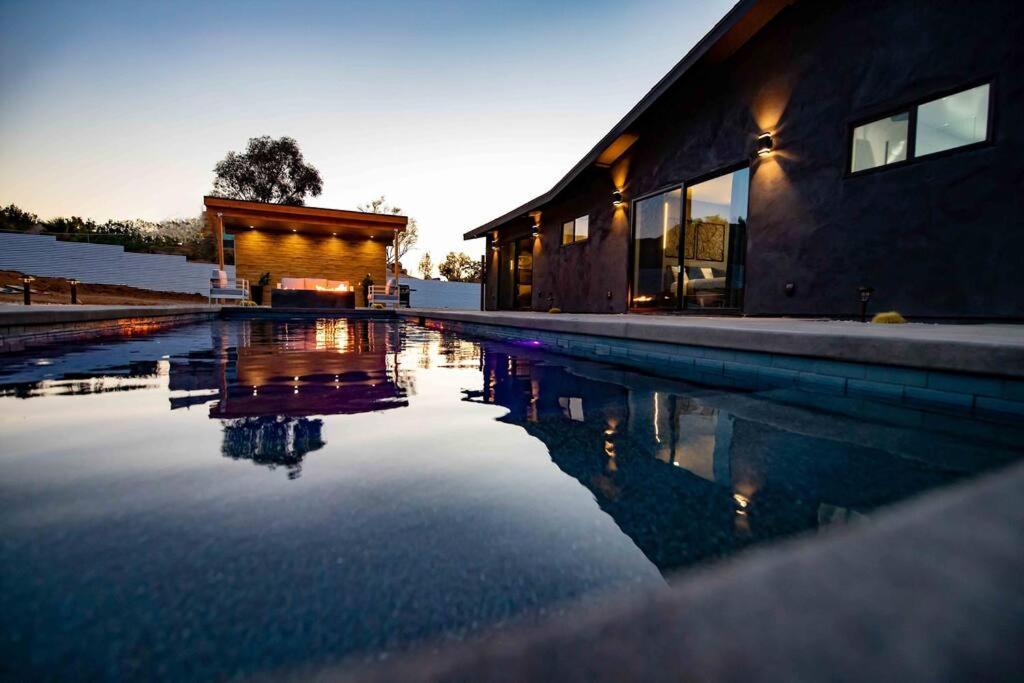 Luxury Retreat Villa Joshua Tree Exterior photo